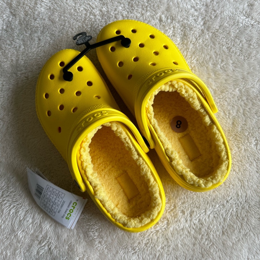 Lined Crocs